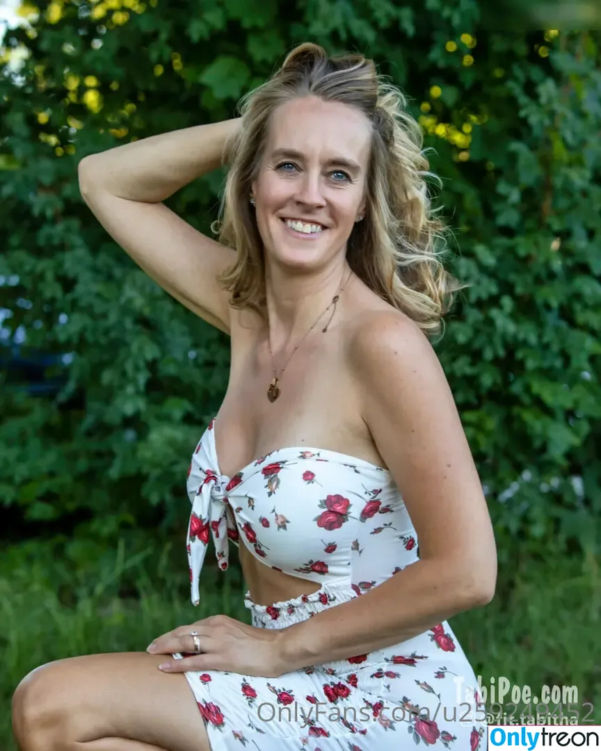 Tabi Poe nude photo #0364 (Fit.Tabitha / u259249452)