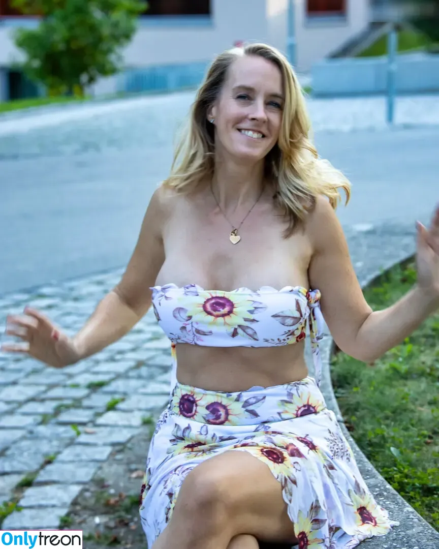 Tabi Poe nude photo #1060 (Fit.Tabitha / u259249452)