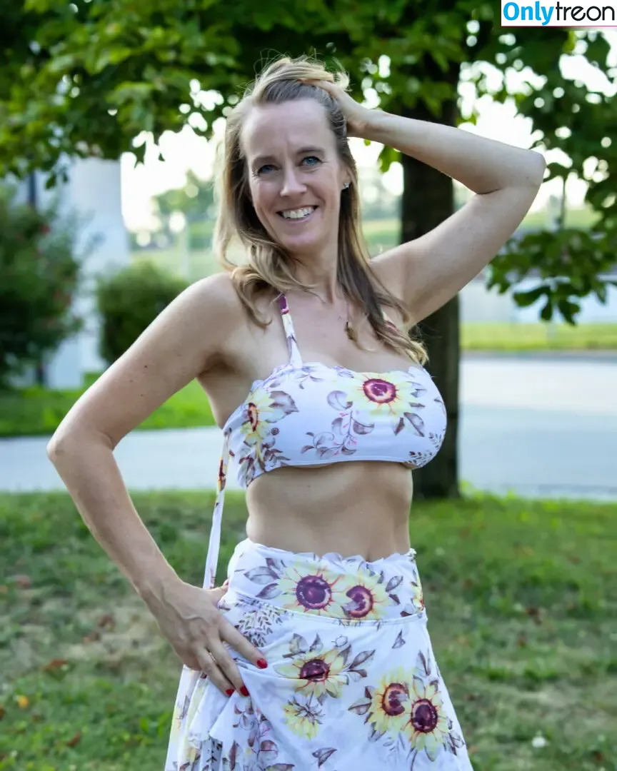 Tabi Poe nude photo #1070 (Fit.Tabitha / u259249452)