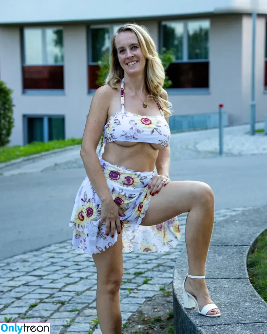Tabi Poe nude photo #1080 (Fit.Tabitha / u259249452)