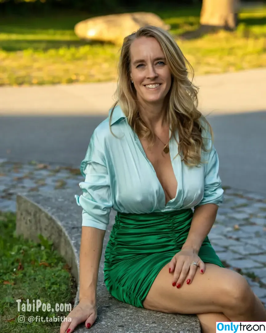 Tabi Poe nude photo #1138 (Fit.Tabitha / u259249452)