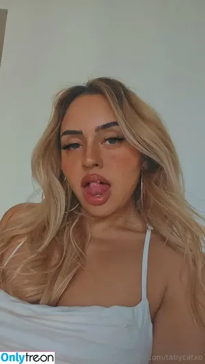 tabycatxo / tabycatxoxo nude photo #0014