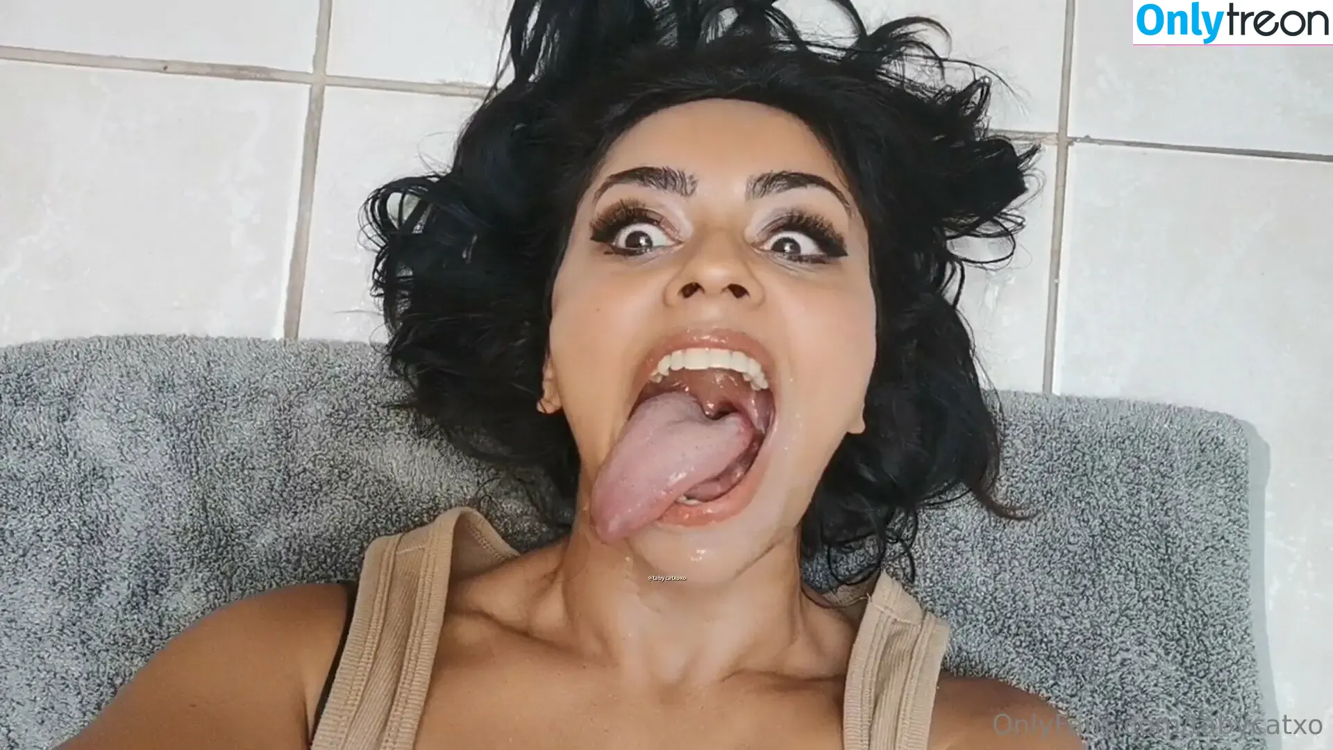 tabycatxo nude photo #0033 (tabycatxoxo)