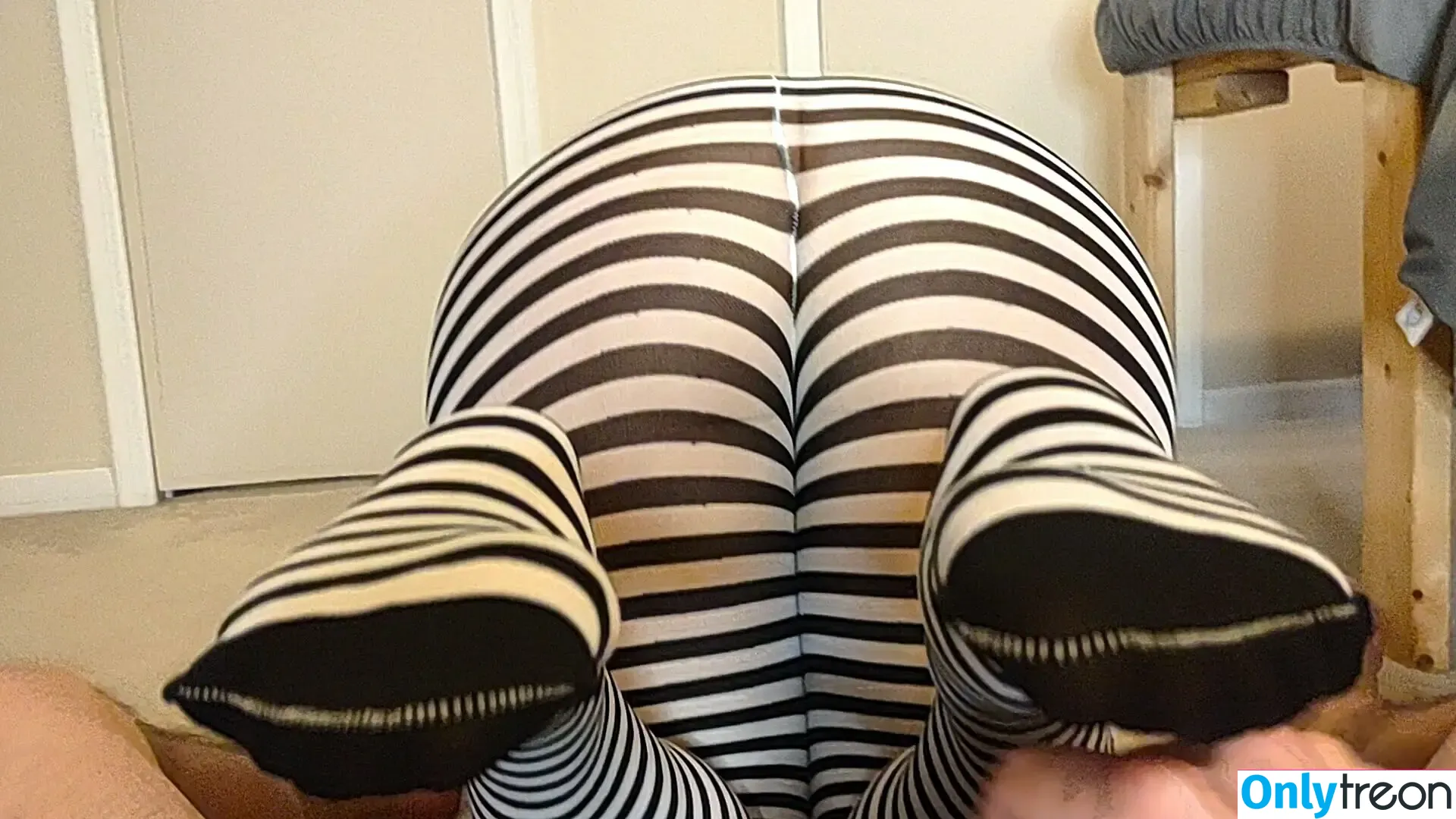 take_my_feet nude photo #0064 (takemyfeet)