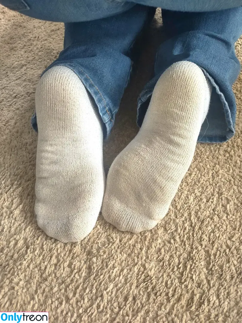 take_my_feet nude photo #0065 (takemyfeet)