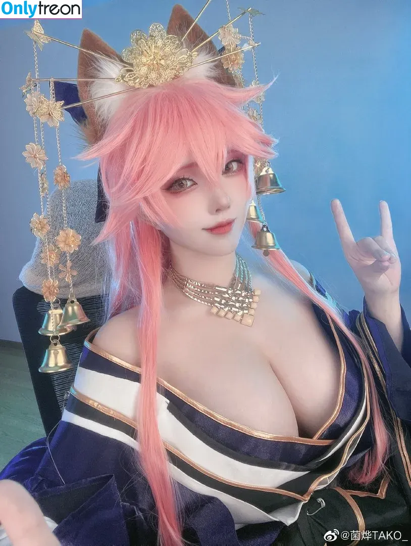 Takomayuyi nude photo #0003 (takochabuu)