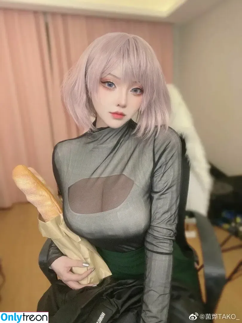 Takomayuyi nude photo #0982 (takochabuu)