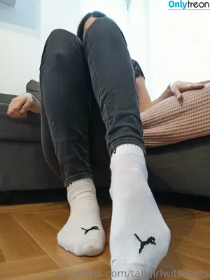 tallgirlwithfeets / tallgirlsfanpage nude photo #0003