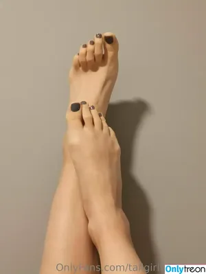 tallgirlwithfeets / tallgirlsfanpage nude photo #0012