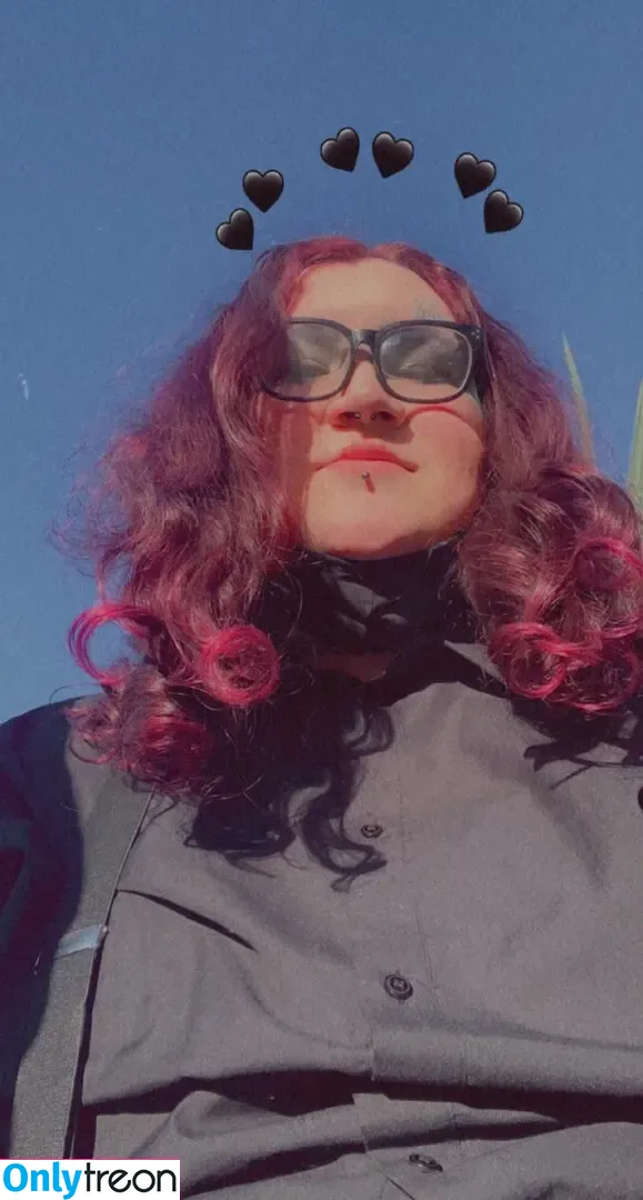 TallGrrl nude photo #0003 (AnarchoNudity)