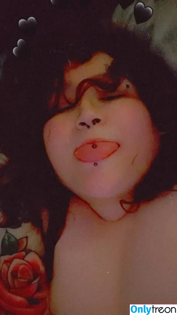 TallGrrl nude photo #0004 (AnarchoNudity)