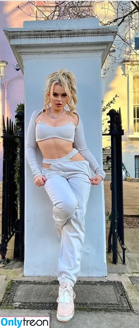 Tallia Storm nude photo #0113 (talliastorm)