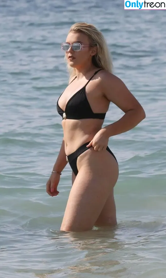 Tallia Storm nude photo #0122 (talliastorm)