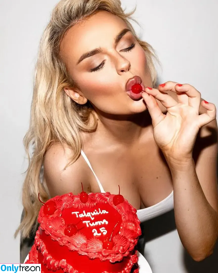 Tallia Storm nude photo #0718 (talliastorm)