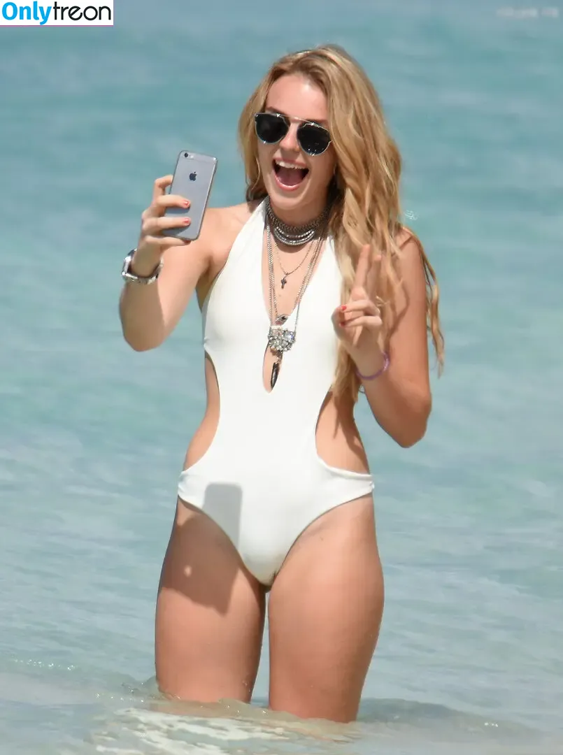 Tallia Storm nude photo #1215 (talliastorm)