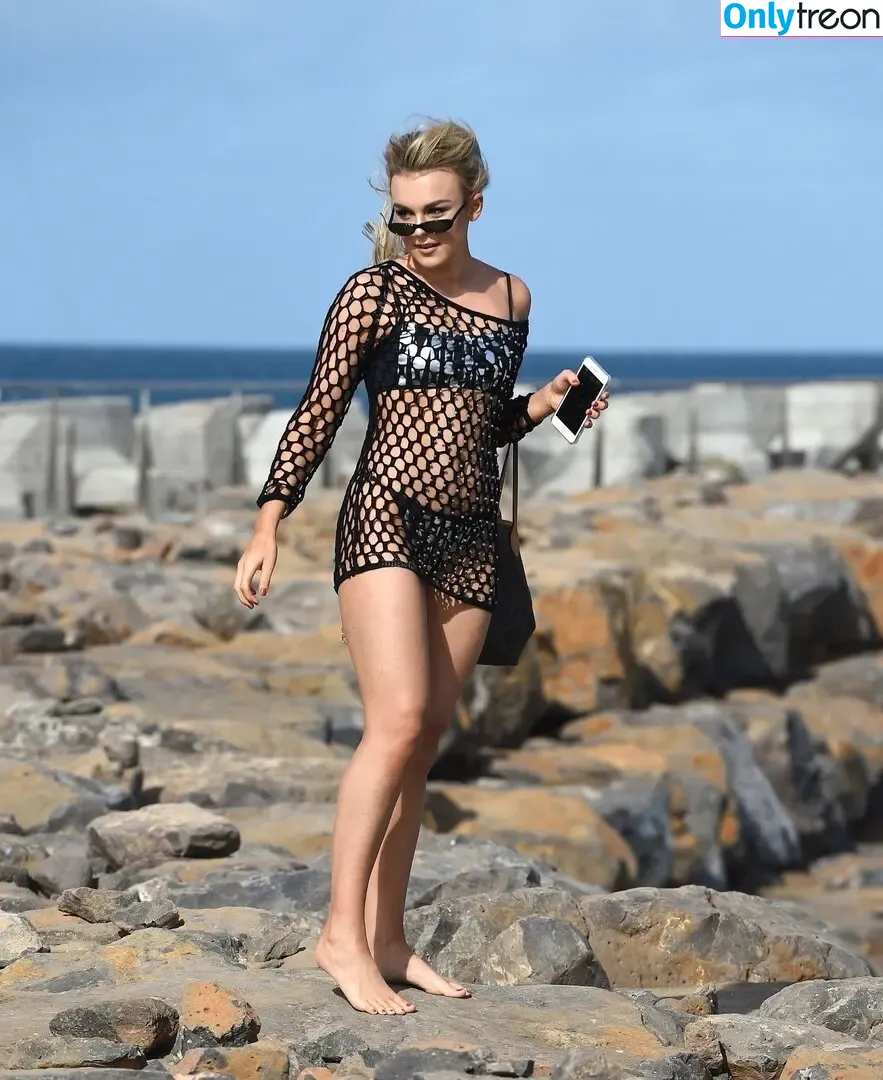 Tallia Storm nude photo #1227 (talliastorm)