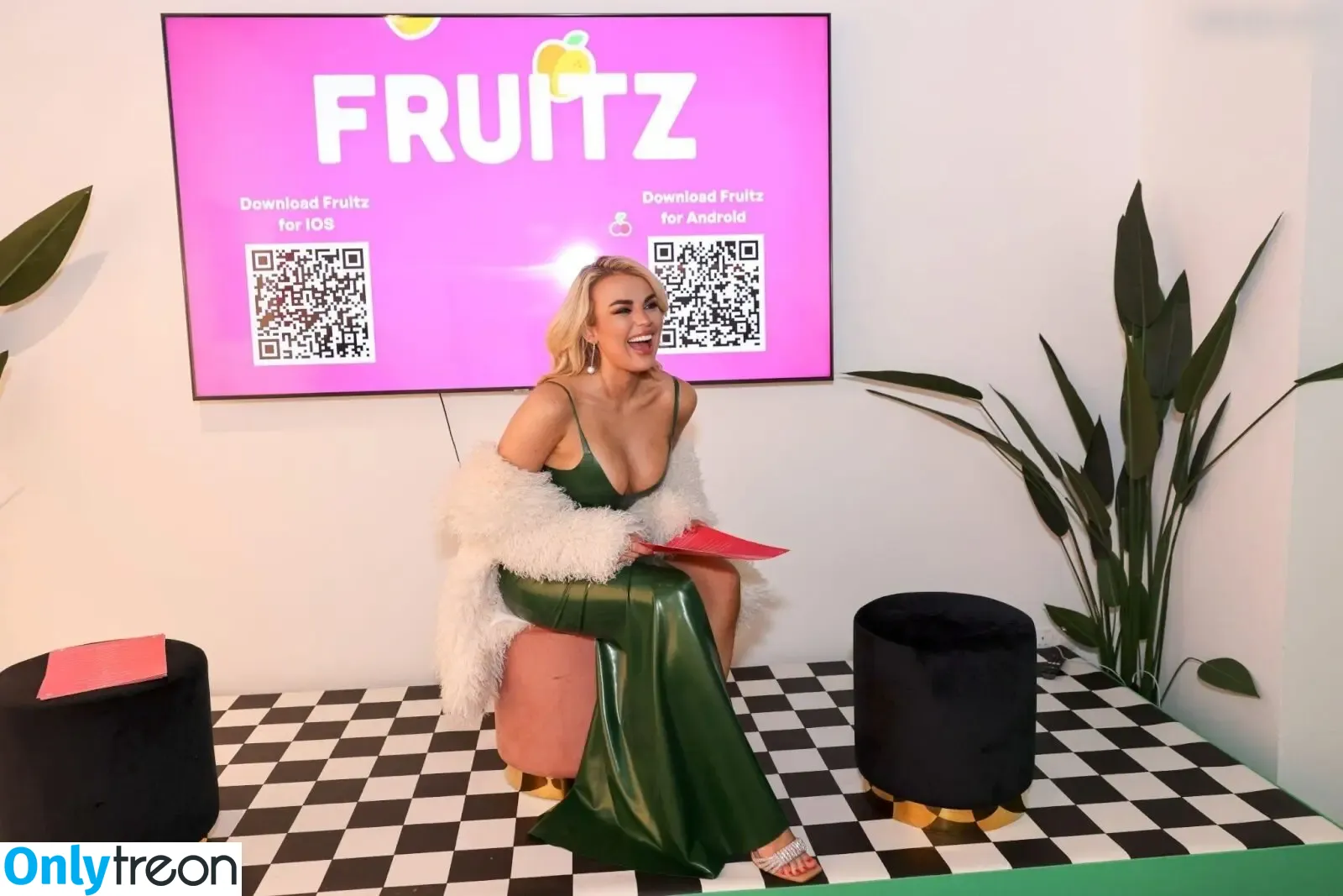 Tallia Storm nude photo #1333 (talliastorm)