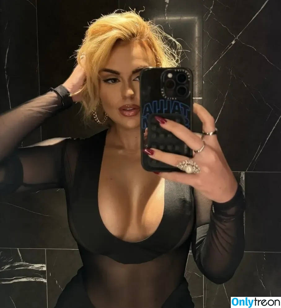 Tallia Storm nude photo #1823 (talliastorm)