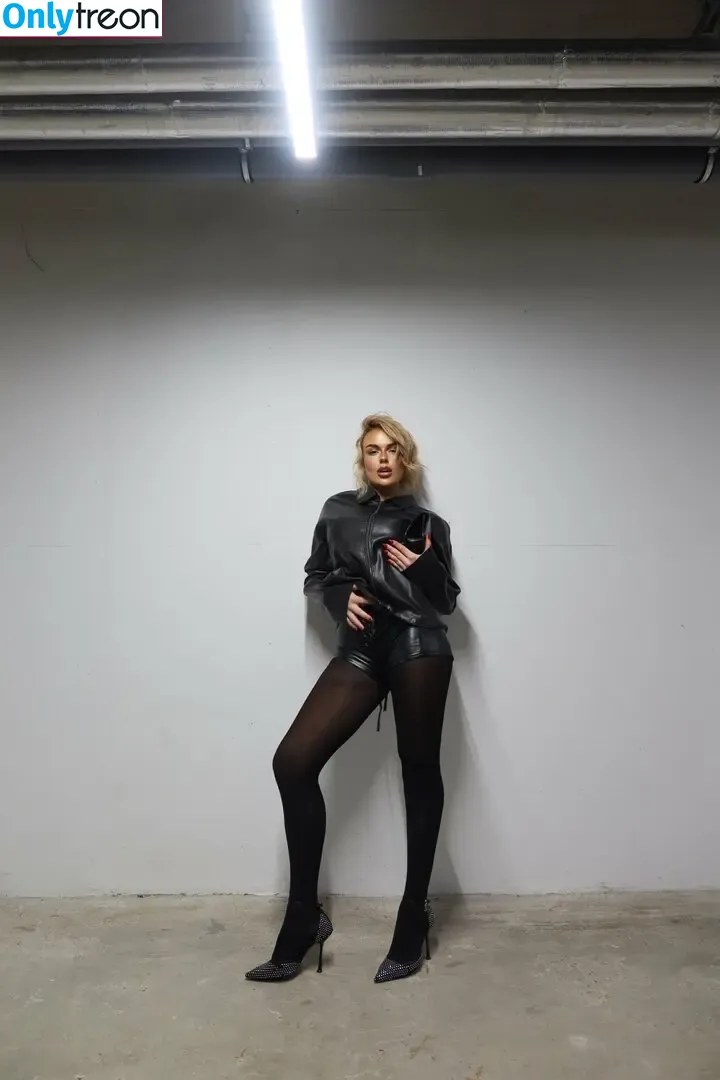 Tallia Storm nude photo #1848 (talliastorm)