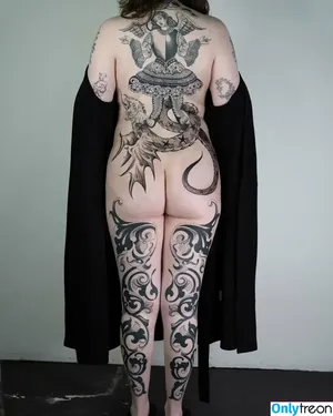TallyWyte / goatedtranny nude photo #0012