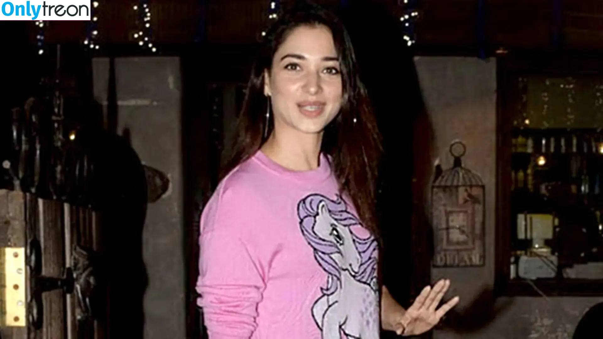Tamanna Bhatia nude photo #0049 (tamannaahspeaks)