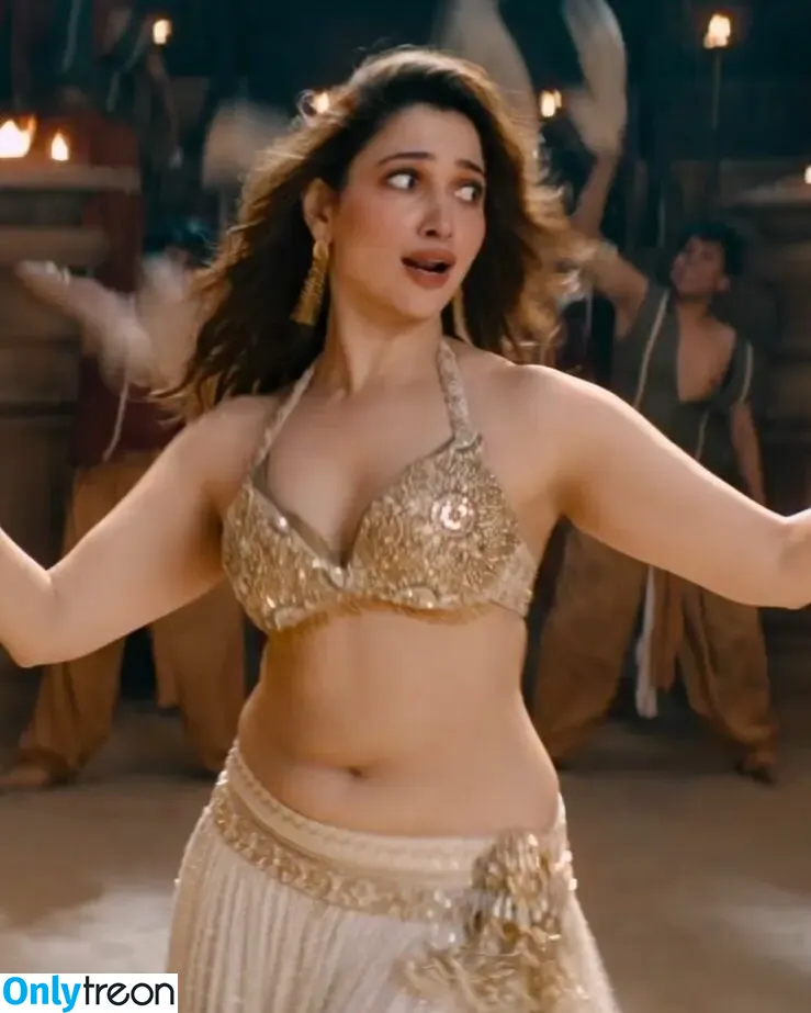 Tamanna Bhatia nude photo #0079 (tamannaahspeaks)