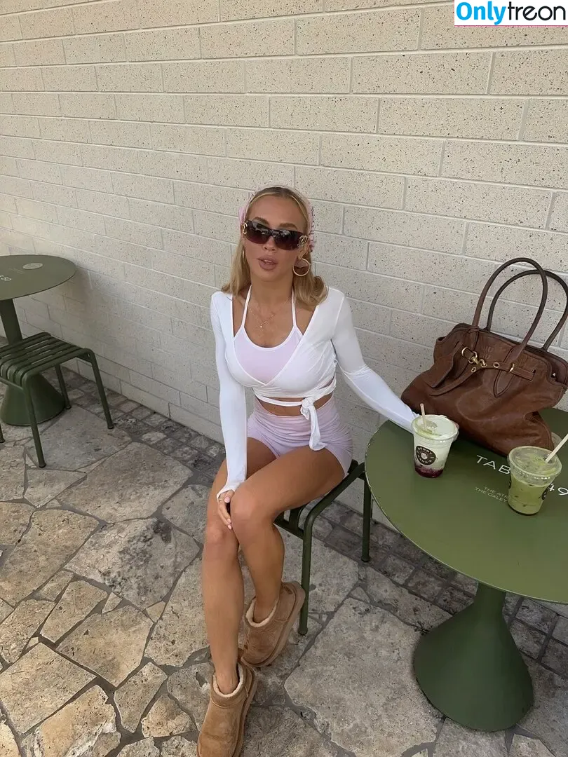 Tammy Hembrow nude photo #0586 (tammyhembrow)