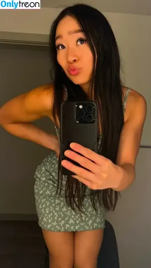  nude photo #0002