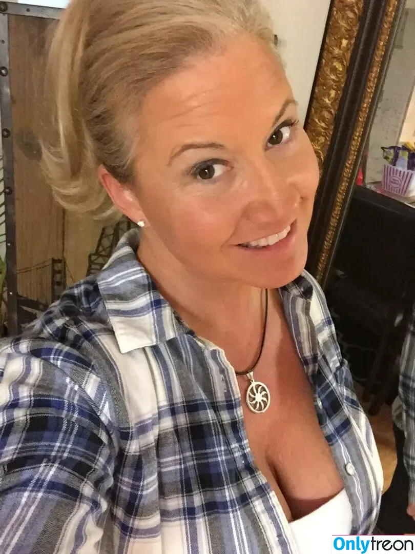 Tammy Sytch nude photo #0645 (wwehofersunny)
