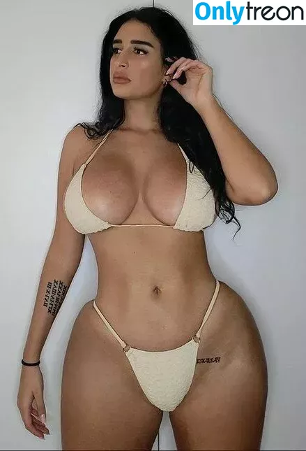 Tania Barbosa nude photo #0077 (brbs.tania)