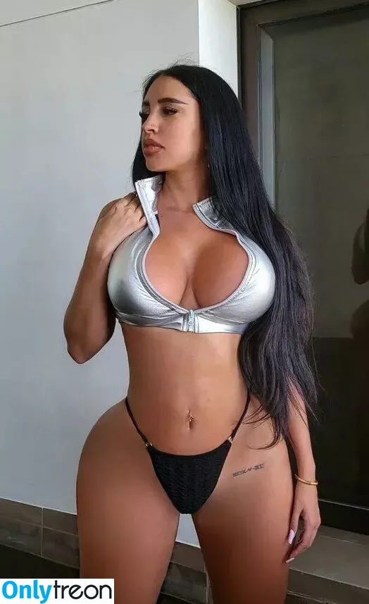 Tania Barbosa nude photo #0260 (brbs.tania)