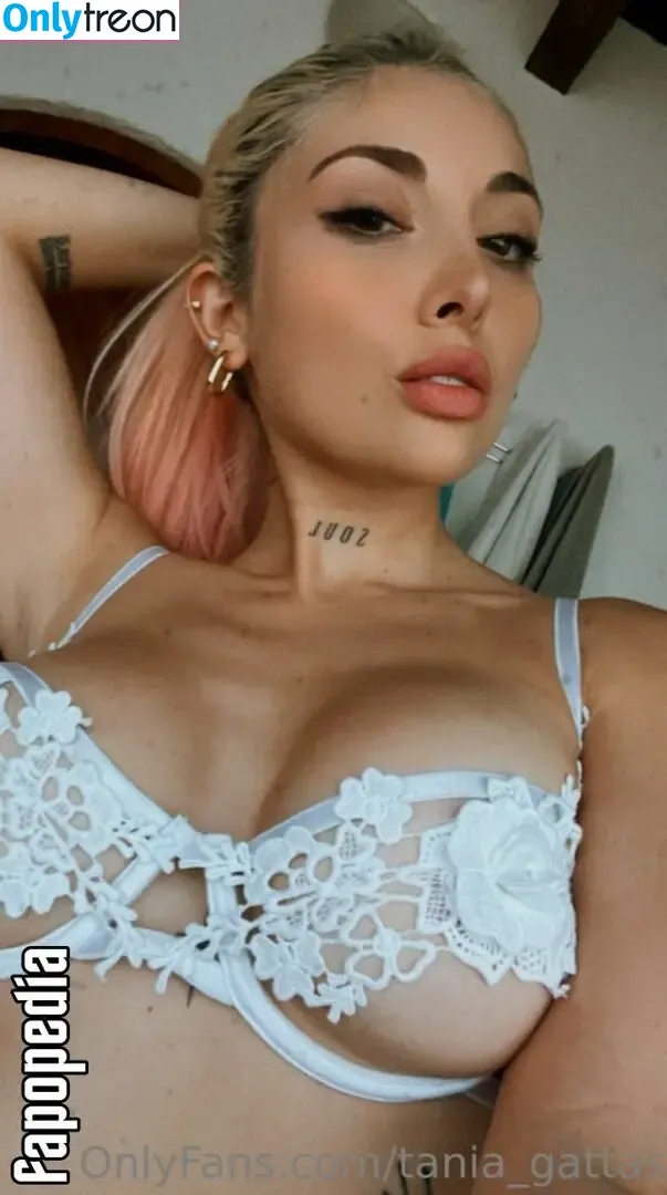 Tania Gattas nude photo #0010 (tania_gattas / taniagattas)