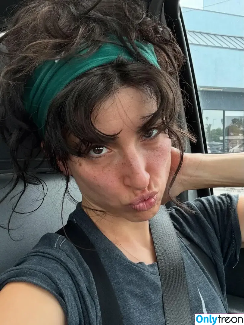 Tania Raymonde nude photo #0140 (tania.raymonde)