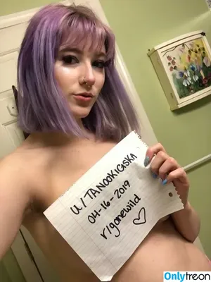  nude photo #0001