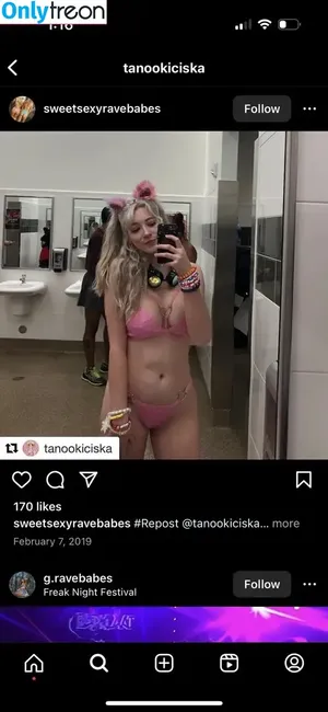  nude photo #0005