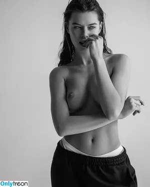 Tanya Sizova / tanua.ts nude photo #0064
