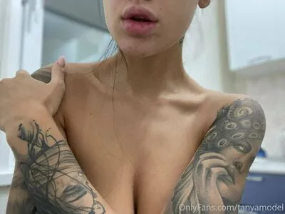tanyamodel / tanyamodele nude photo #0019
