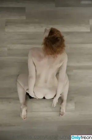 Tara Human / tara_human_offiziell_ nude photo #0043