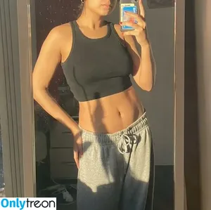 Tara Vellani / taravellani nude photo #0020