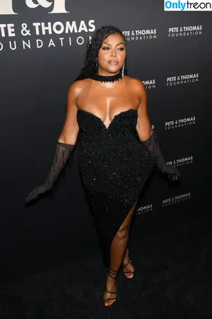 Taraji P. Henson / tarajiphenson nude photo #0278
