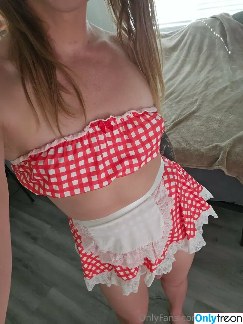 tararides nude photo #0041 (tararides)