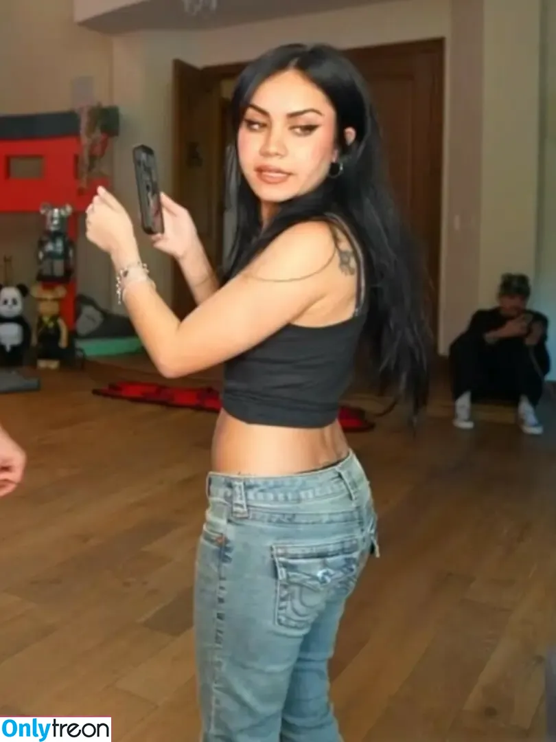 Tarayummy nude photo #0050 (tarayummyy)