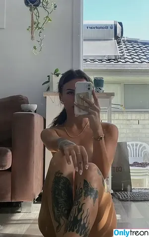 tarjackso / taraa.jacksonn nude photo #0001