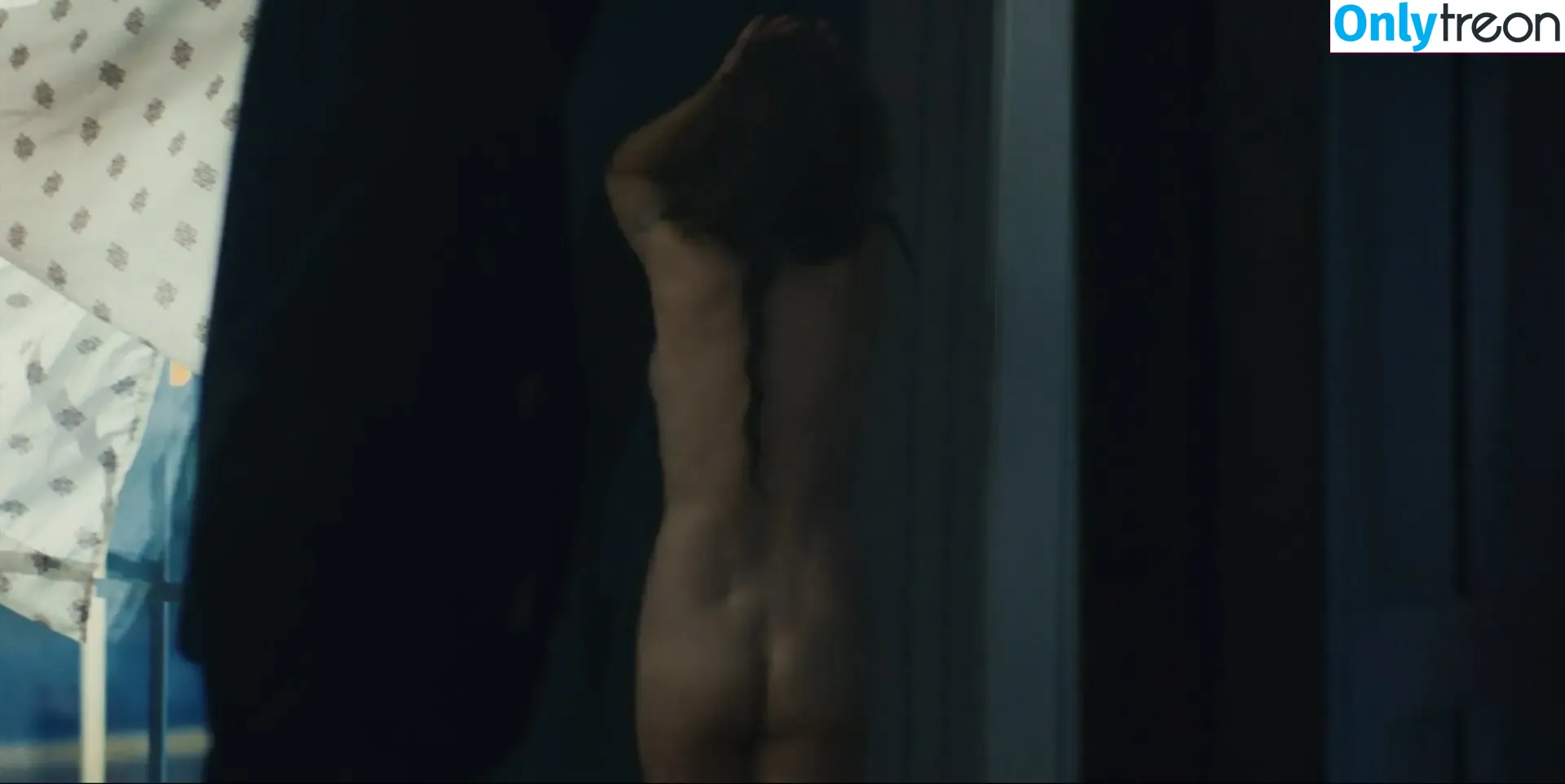 Taryn Manning nude photo #0124 (tarynmanning)