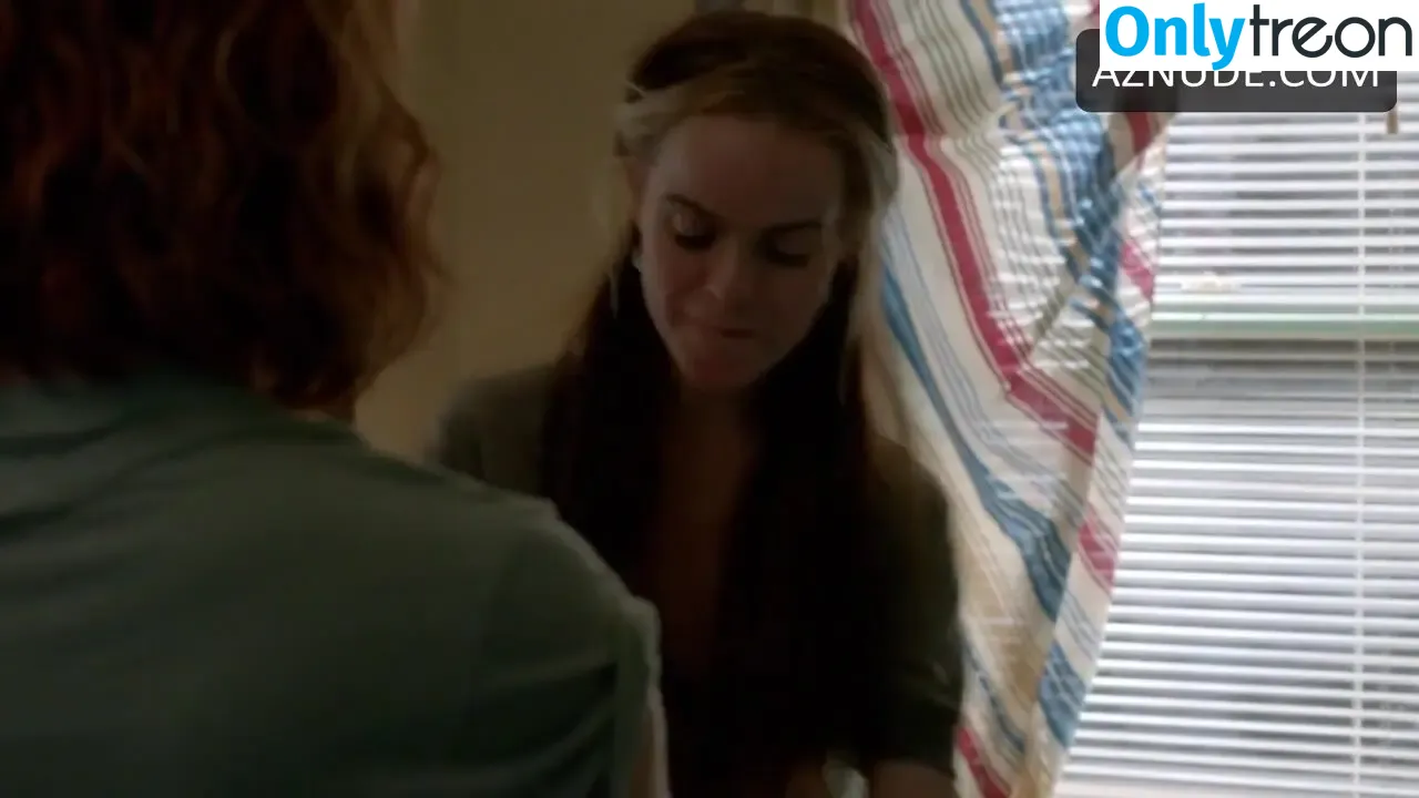 Taryn Manning nude photo #0132 (tarynmanning)