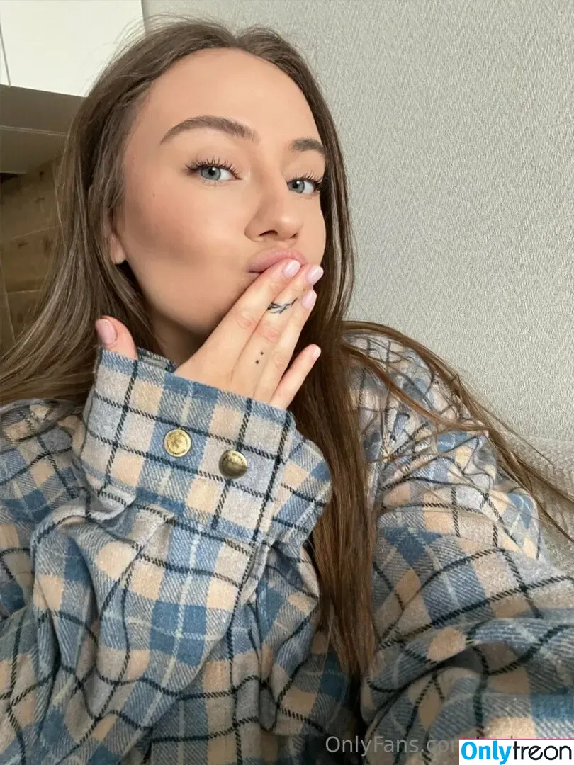 tasha.xx nude photo #0129 (i.tasha.xx)