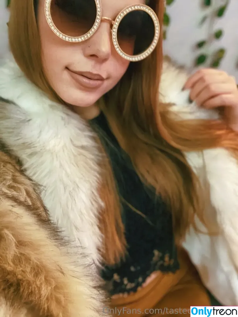 tasteofamethyst nude photo #0004 (thatssoamethyst)