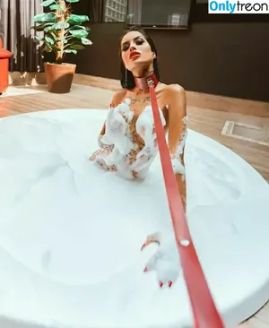Tati Zaqui / tatizaqui nude photo #0134