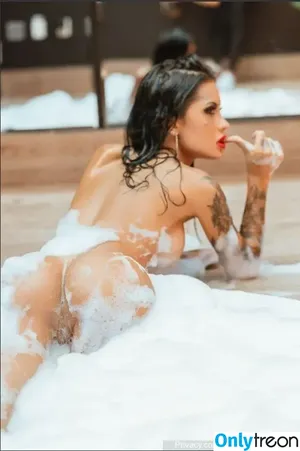 Tati Zaqui / tatizaqui nude photo #0145