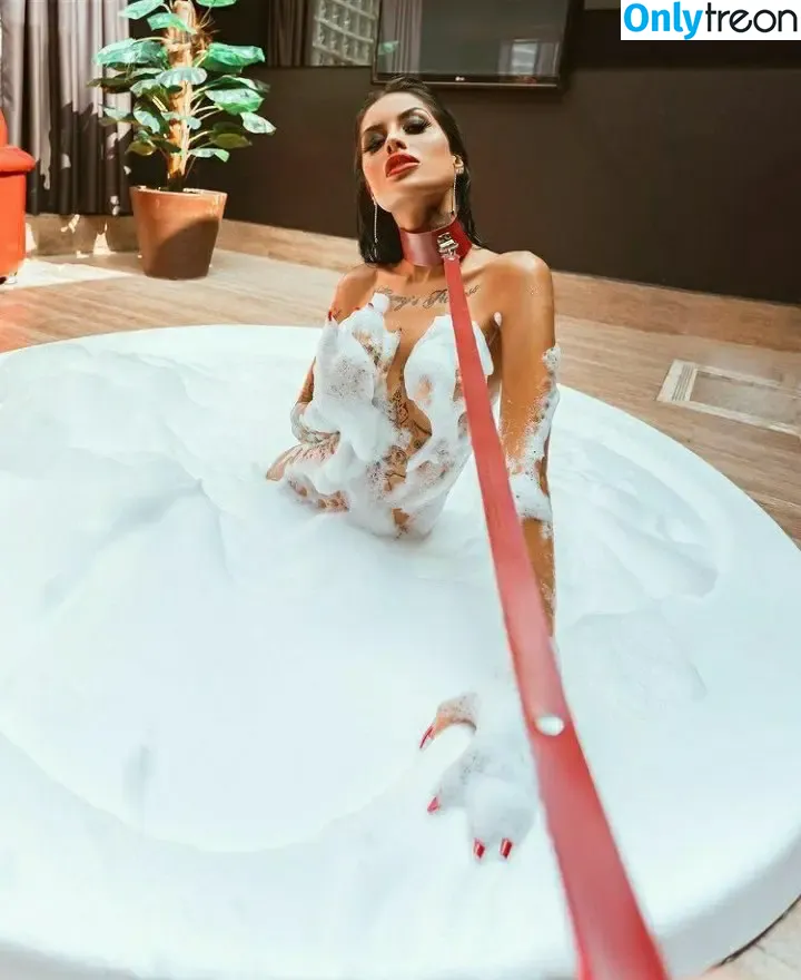 Tati Zaqui nude photo #0134 (tatizaqui)